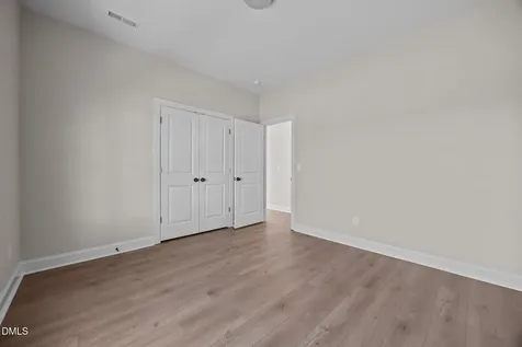 206 S Wall Street Benson NC 27504