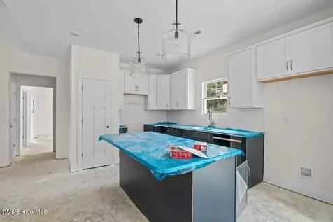 213 Telluride Court Aberdeen NC 28315