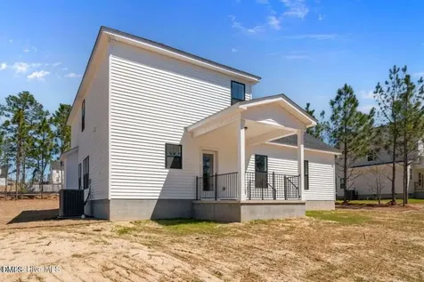 1013 Ivory Lane West End NC 27376