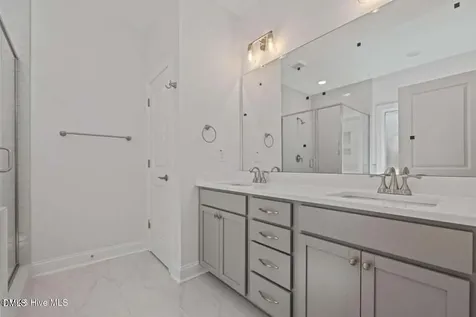 220 Telluride Court Aberdeen NC 28315