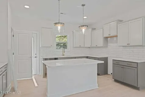 220 Telluride Court Aberdeen NC 28315