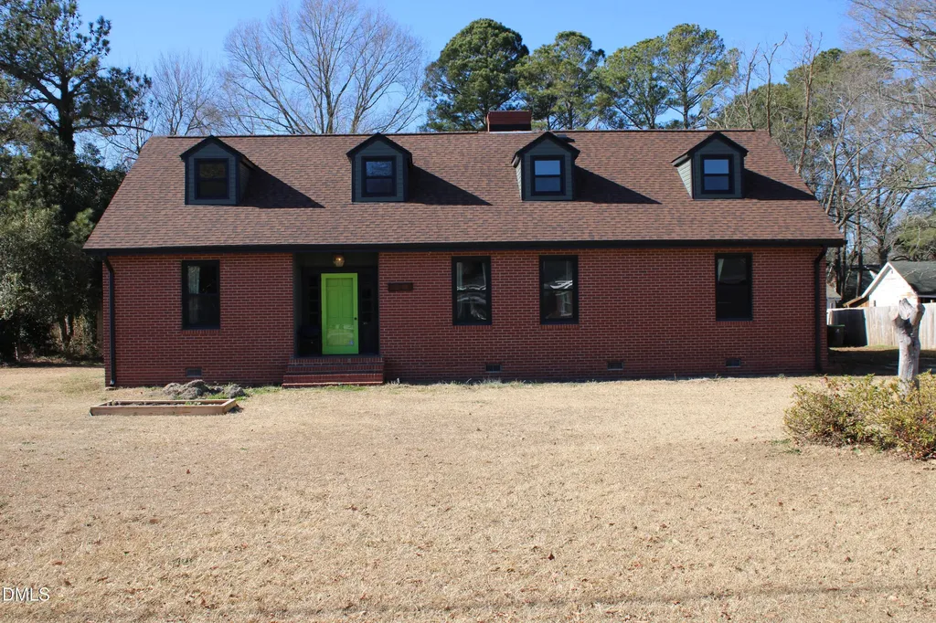 301 S 7th Street Erwin NC 28339