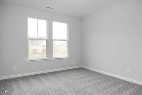 10 Conservatory Drive Lillington NC 27546