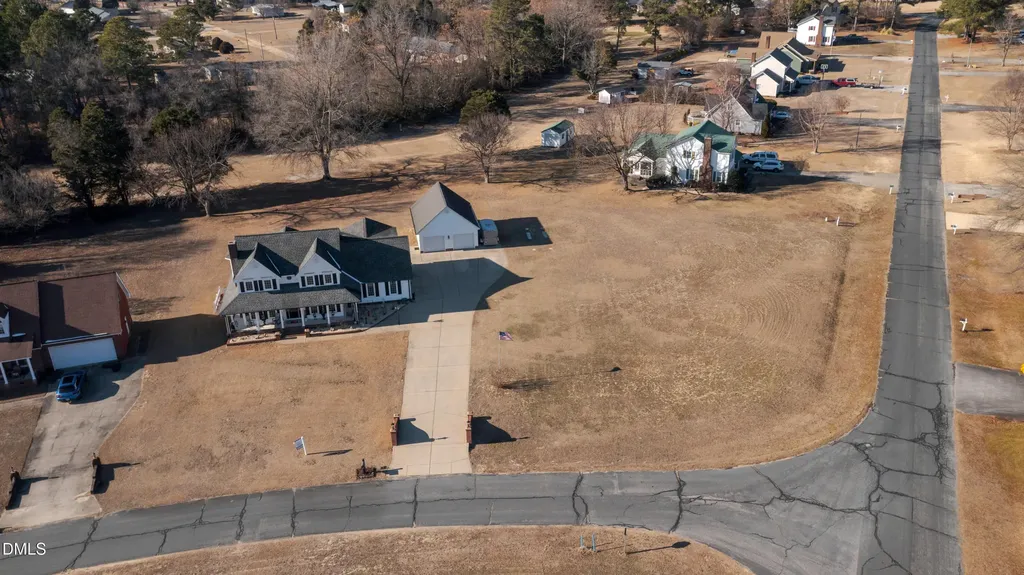 24 Clubhouse Drive Dunn NC 28334