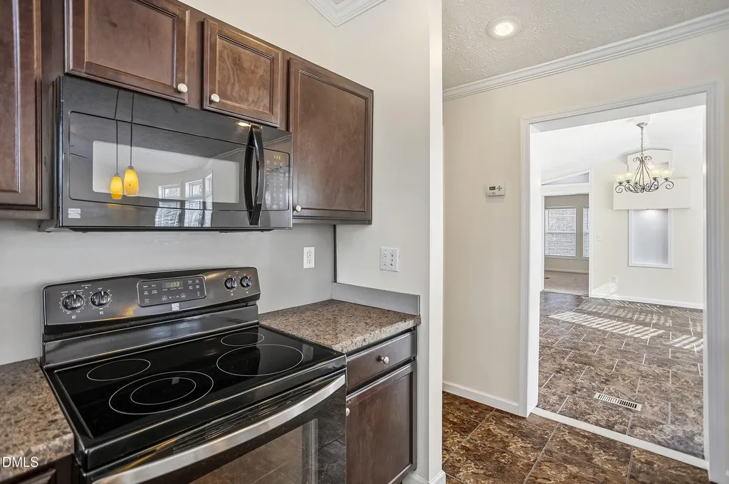 5148 Commission Drive Holly Springs NC 27540