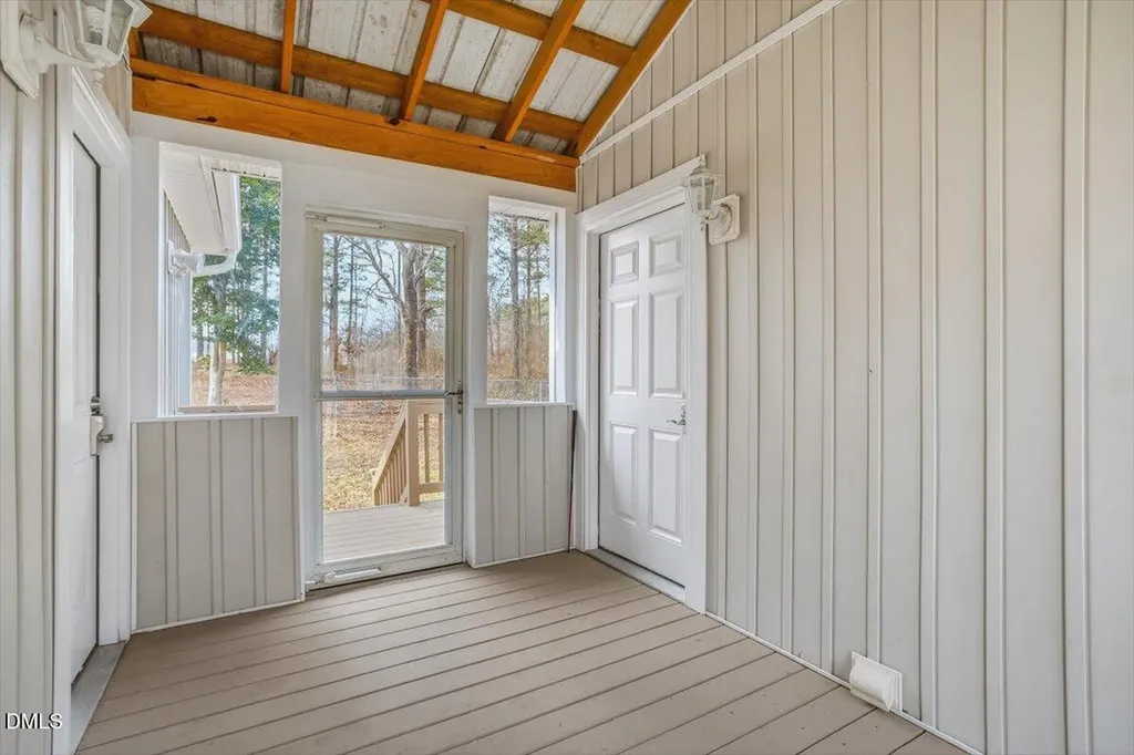 5148 Commission Drive Holly Springs NC 27540