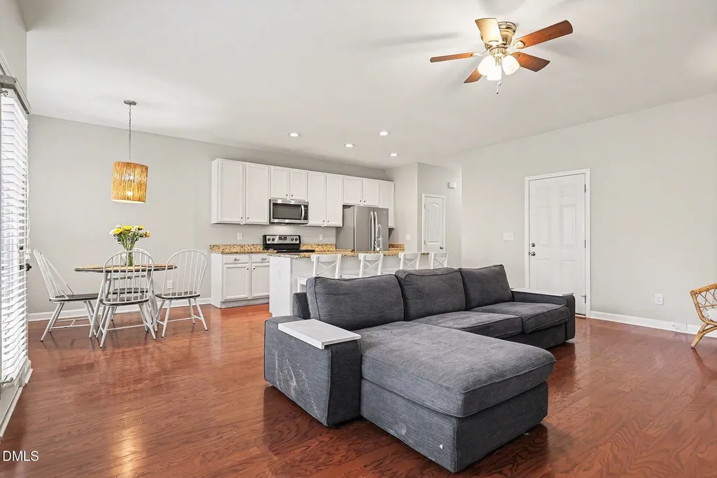 4818 Landover Bluff Way Raleigh NC 27616