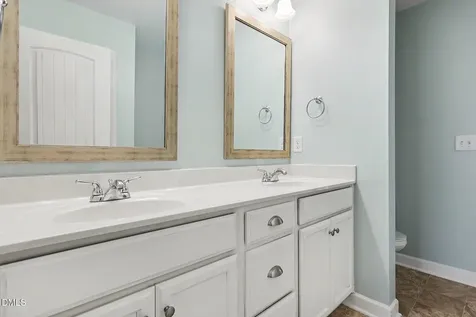 4818 Landover Bluff Way Raleigh NC 27616