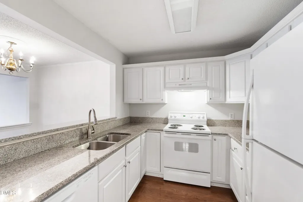 1210 Westview Lane Raleigh NC 27605