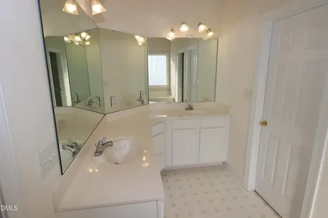 3319 Swinford Court Raleigh NC 27604