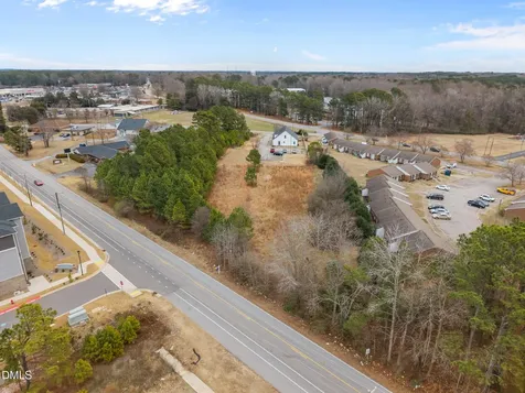 350 Pony Road Zebulon NC 27597