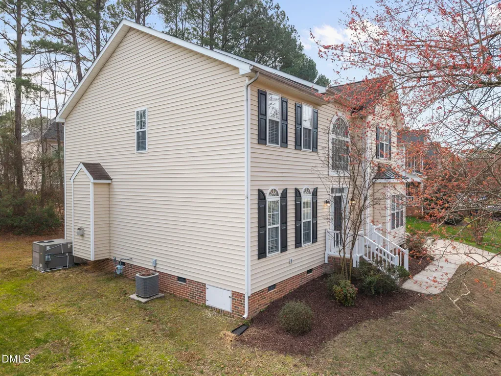 5716 Clarks Fork Drive Raleigh NC 27616