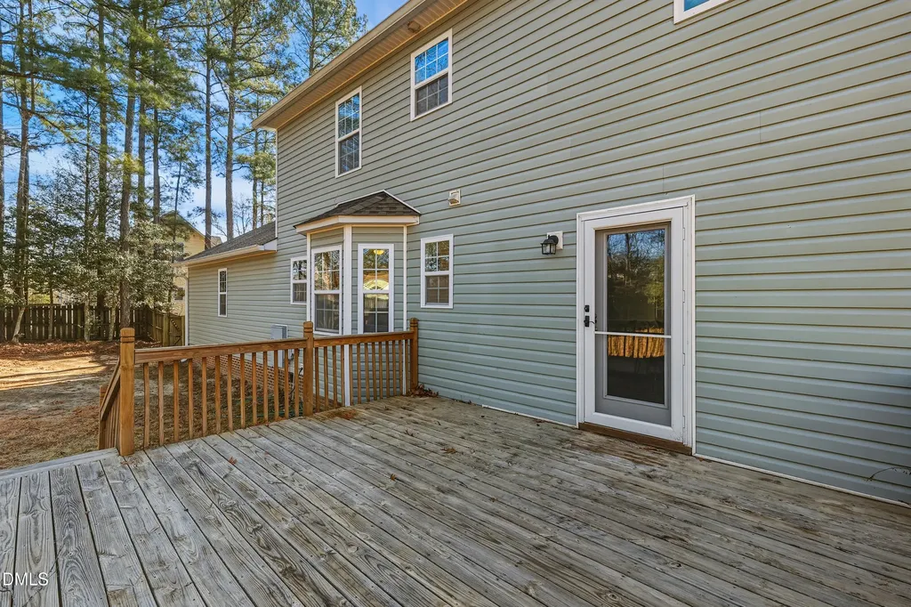 423 Kinsman Court Fuquay Varina NC 27526