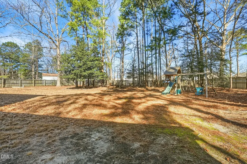 423 Kinsman Court Fuquay Varina NC 27526