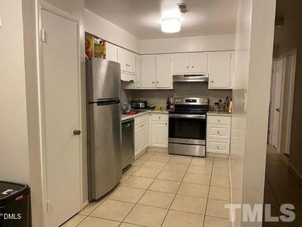 1010 Sandlin Place Raleigh NC 27606
