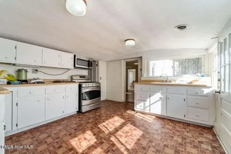 376 Foxfire Road Aberdeen NC 28315