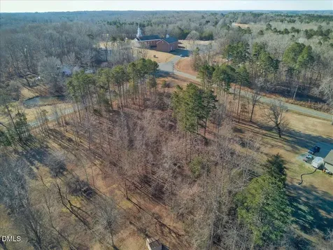 2381 Mount Hope Church Road Whitsett NC 27377