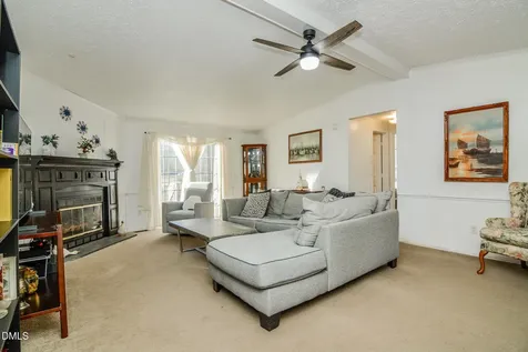110 Brookside Lane Four Oaks NC 27524