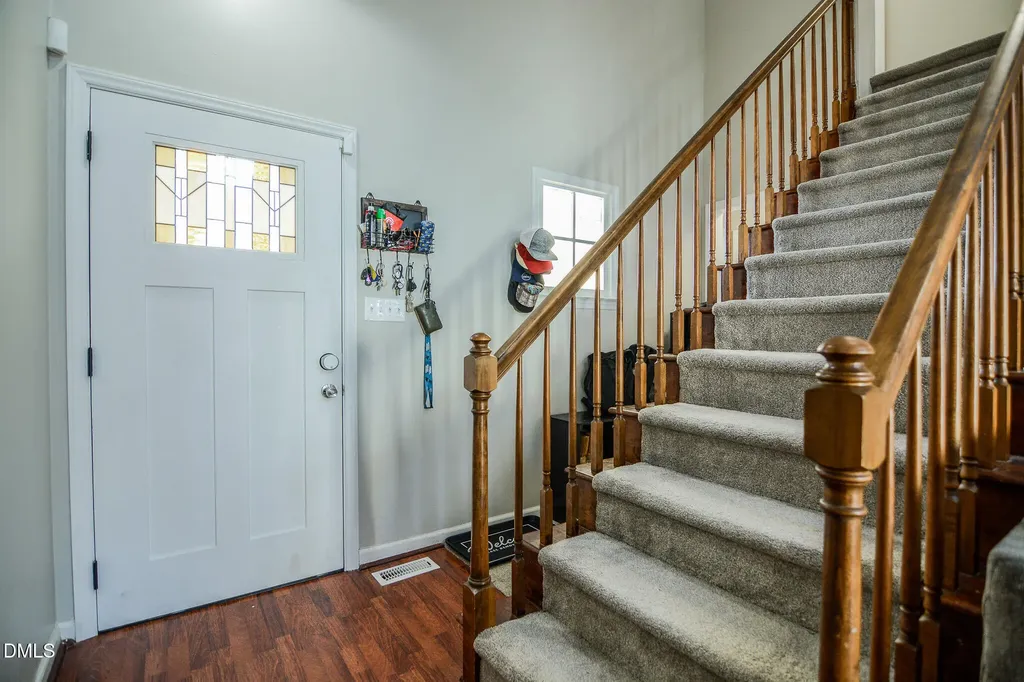 4932 Liverpool Lane Raleigh NC 27604