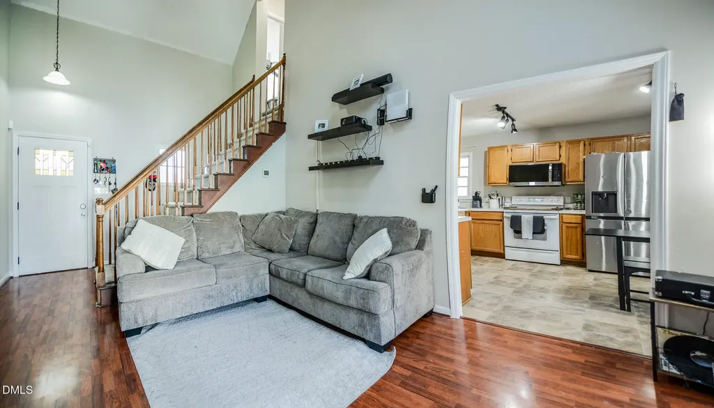 4932 Liverpool Lane Raleigh NC 27604