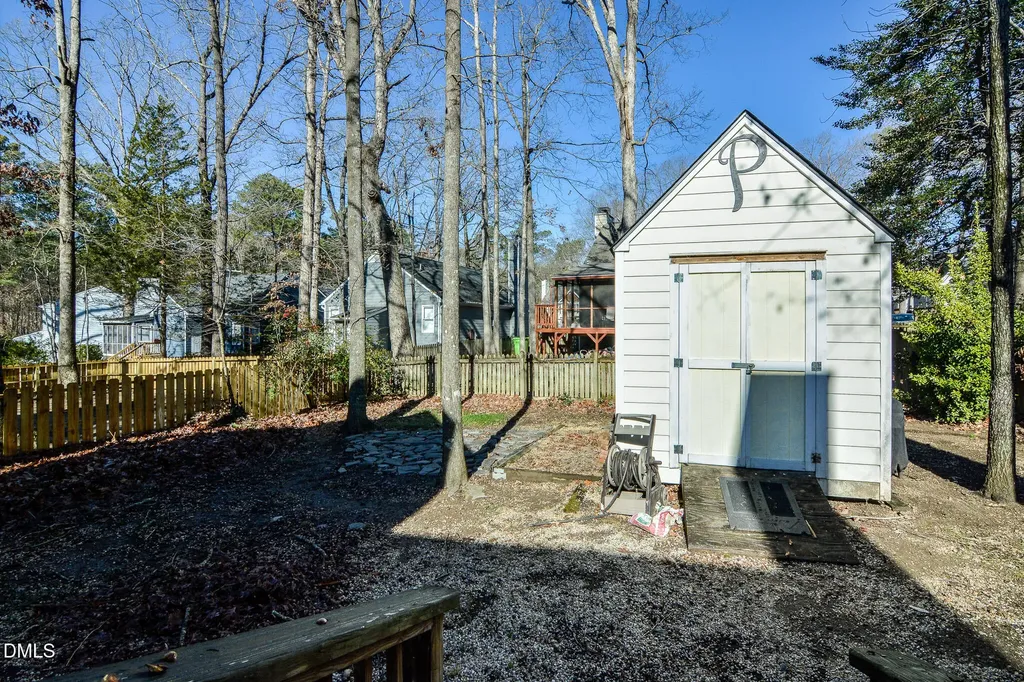 4932 Liverpool Lane Raleigh NC 27604