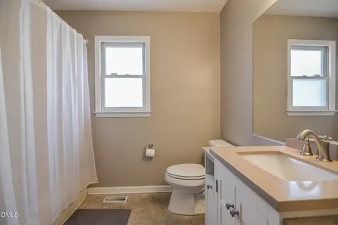 4932 Liverpool Lane Raleigh NC 27604