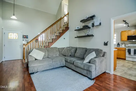 4932 Liverpool Lane Raleigh NC 27604