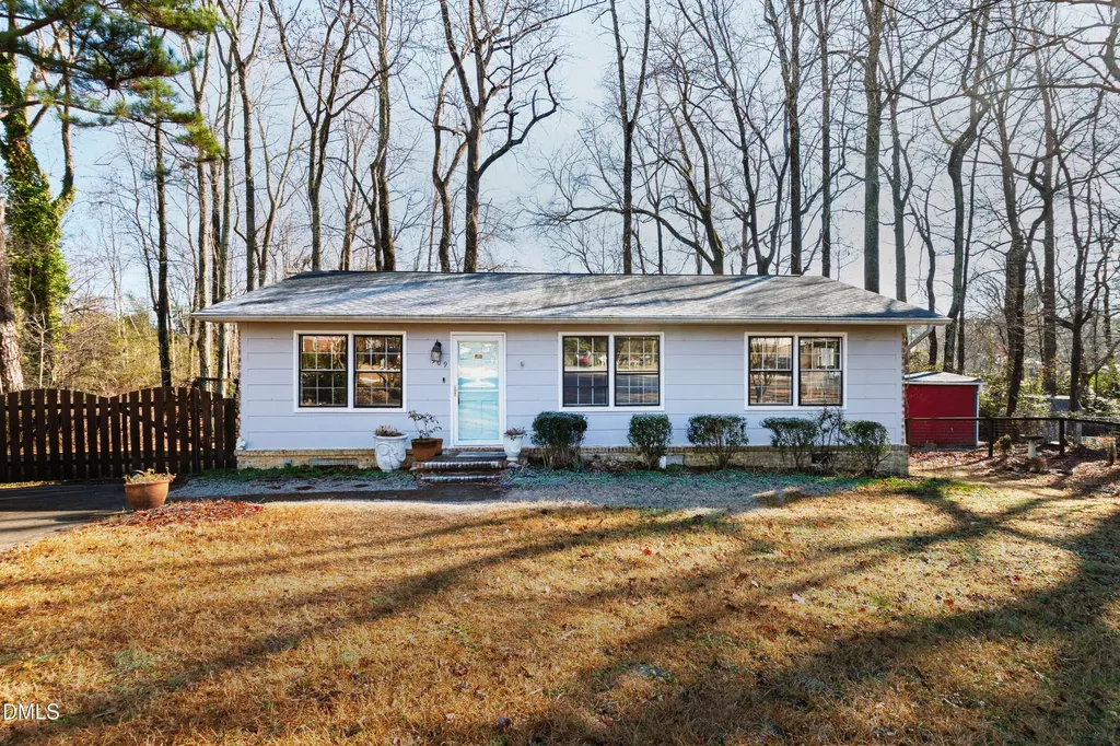 909 Bryn Mawr Court Apex NC 27502