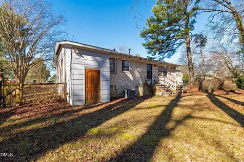 909 Bryn Mawr Court Apex NC 27502