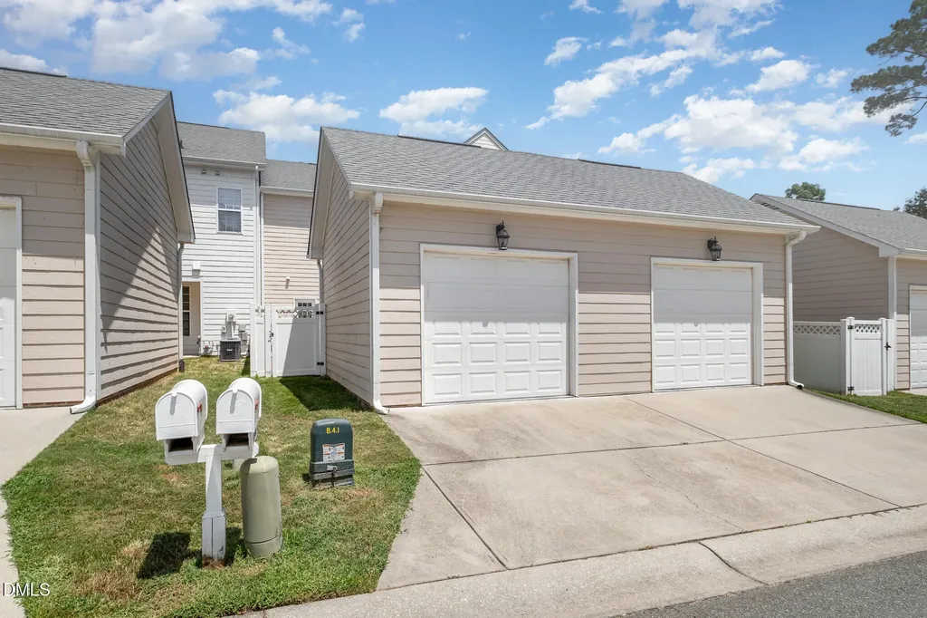 1044 Philpott Drive Chapel Hill NC 27517