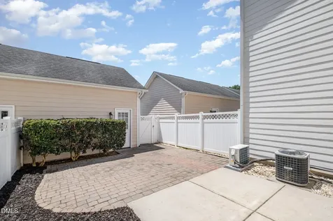 1044 Philpott Drive Chapel Hill NC 27517