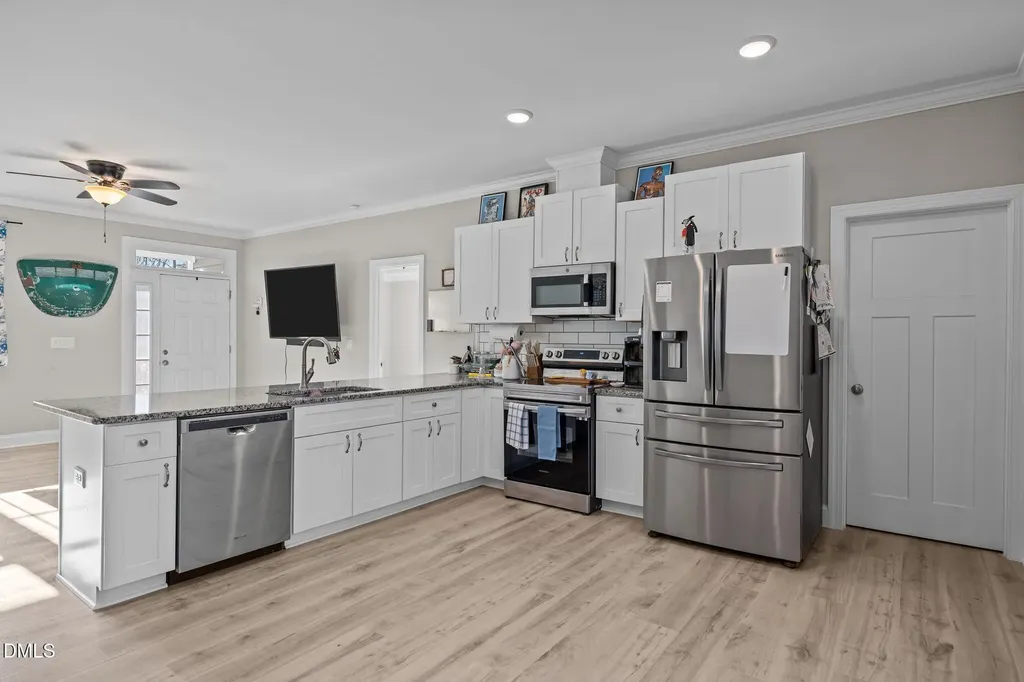 260 Dauphine Street Fuquay Varina NC 27526