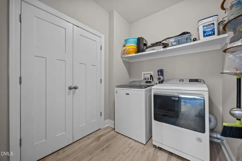 260 Dauphine Street Fuquay Varina NC 27526