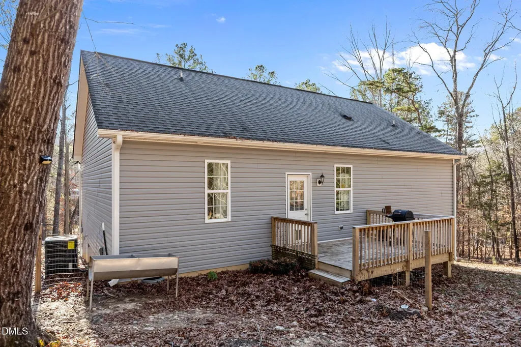 260 Dauphine Street Fuquay Varina NC 27526