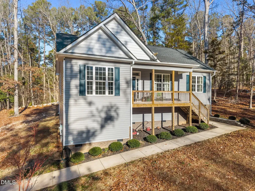 260 Dauphine Street Fuquay Varina NC 27526