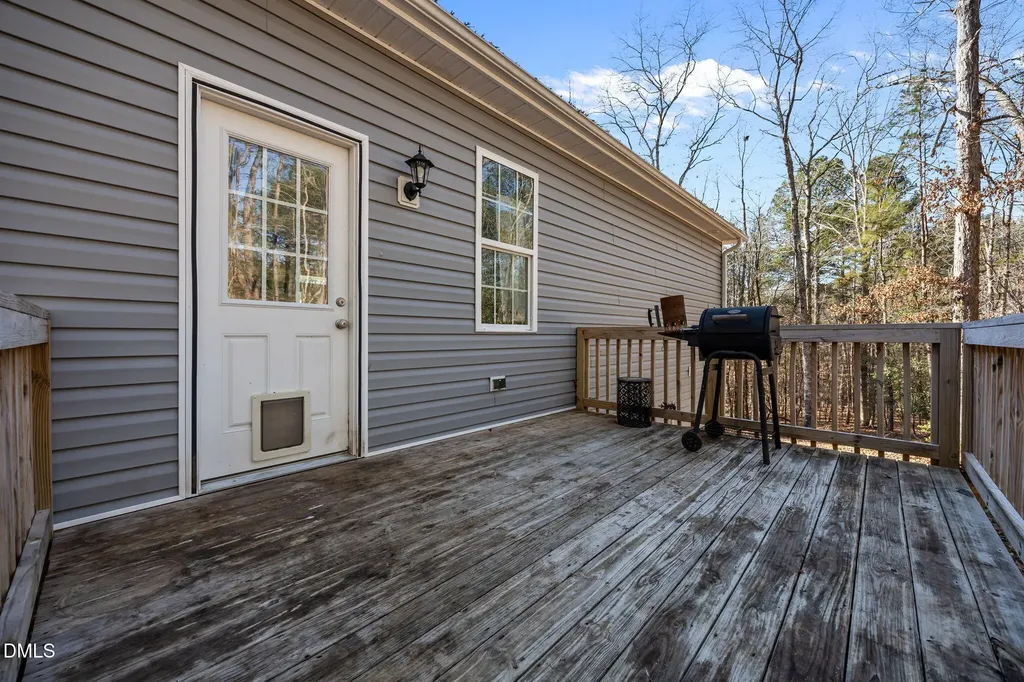 260 Dauphine Street Fuquay Varina NC 27526
