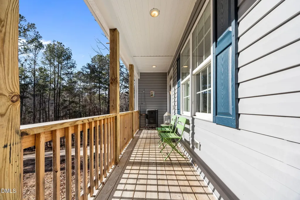 260 Dauphine Street Fuquay Varina NC 27526