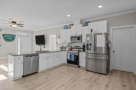 260 Dauphine Street Fuquay Varina NC 27526