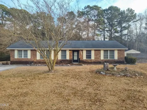 205 Darrel Road La Grange NC 28551