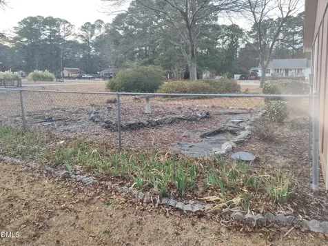 205 Darrel Road La Grange NC 28551