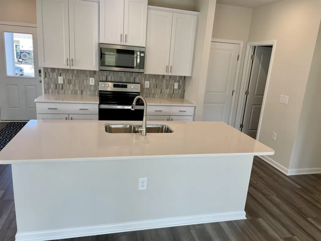 912 Field Ivy Drive Fuquay Varina NC 27526