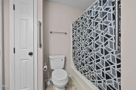 135 Boldleaf Court Cary NC 27513