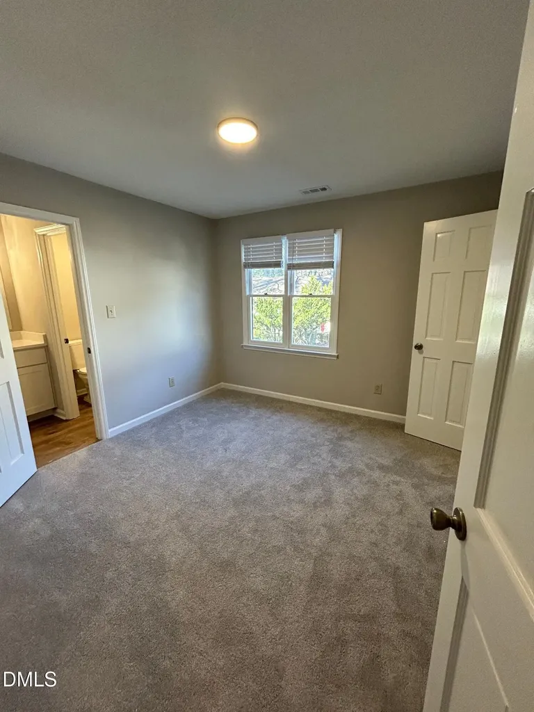 6528 Thetford Court Raleigh NC 27615
