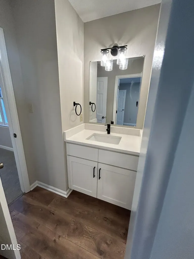 6528 Thetford Court Raleigh NC 27615