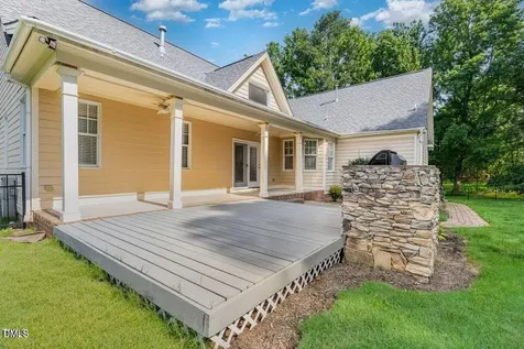 1096 Silverleaf Drive Youngsville NC 27596