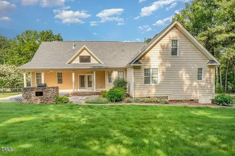 1096 Silverleaf Drive Youngsville NC 27596