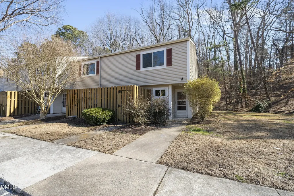 220 Elizabeth Street Chapel Hill NC 27514