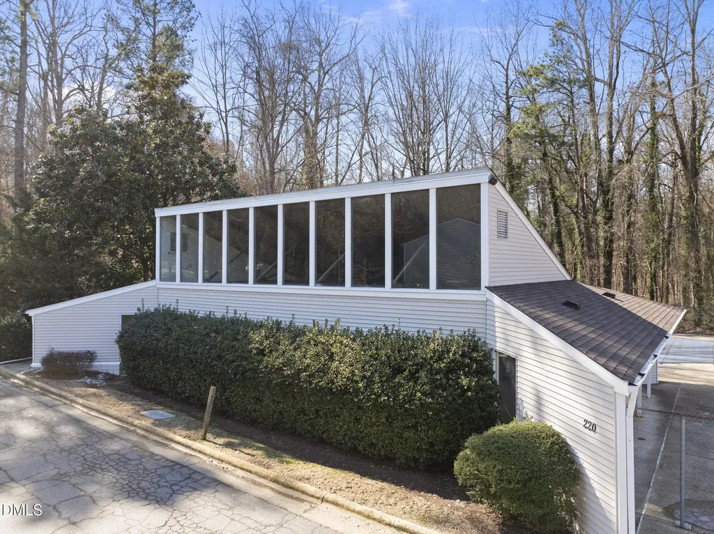 220 Elizabeth Street Chapel Hill NC 27514
