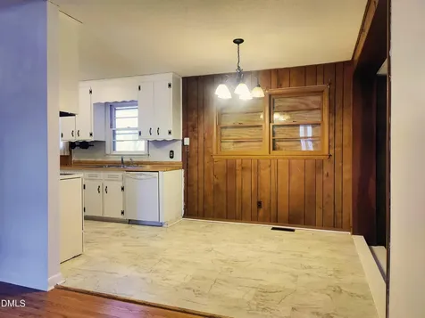 406 Avery Street Garner NC 27529