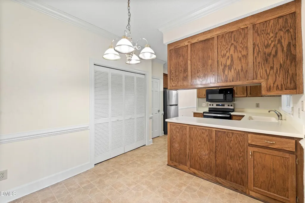 7922 Footman Way Raleigh NC 27615